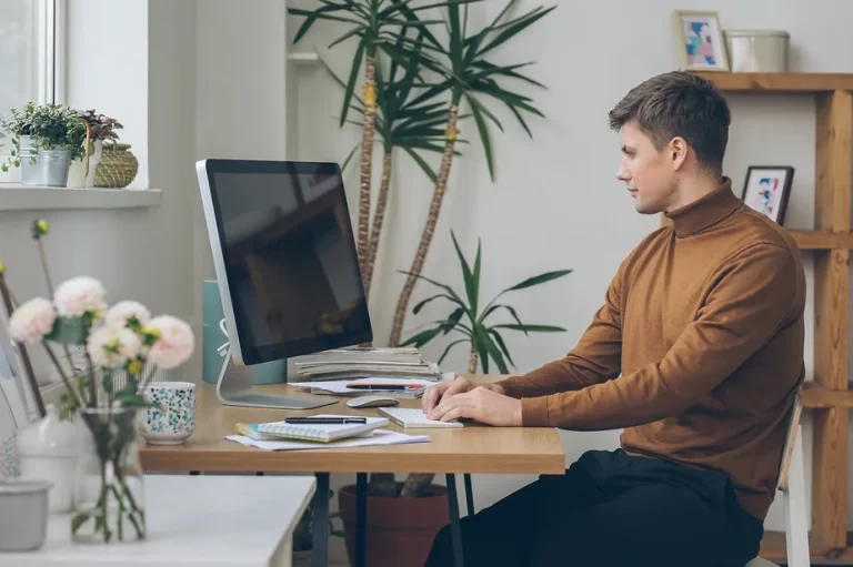 Well-Organized Work From Home Space